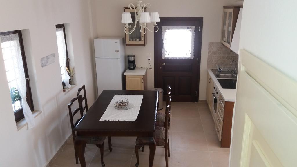 Kritamos Villa & Apartments Kamilárion Extérieur photo